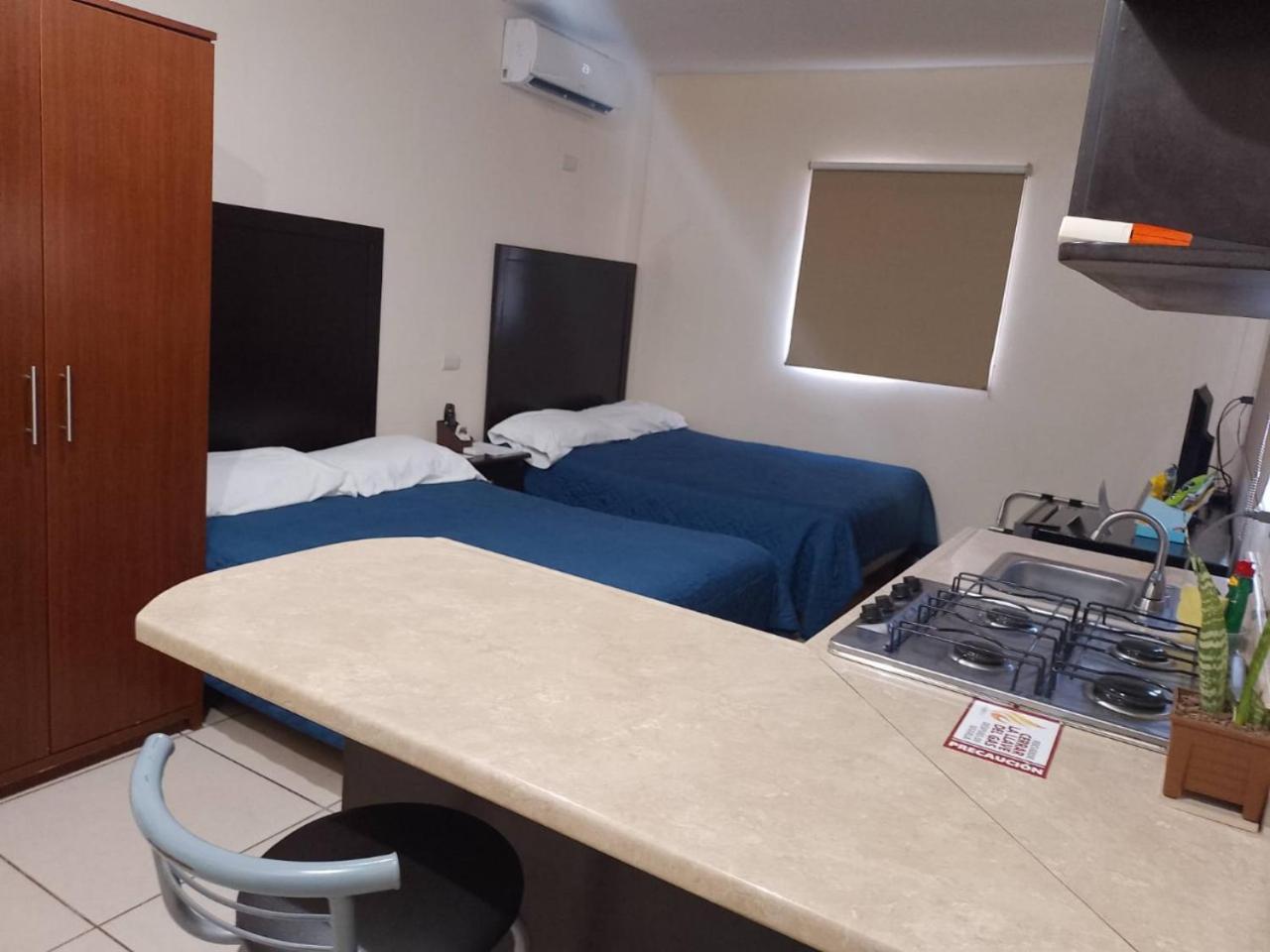 Hgen Rooms & Suites Los Mochis Exterior foto